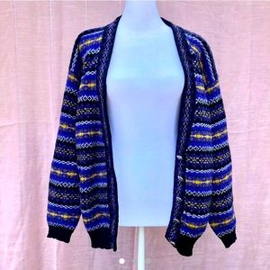 Beautiful Vintage Wool Cardigan Sweater